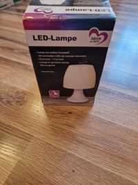 Lampka led na baterię na biurko