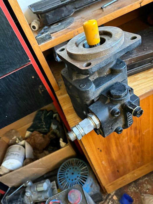 Pompa hydrauliczna do ładowarki