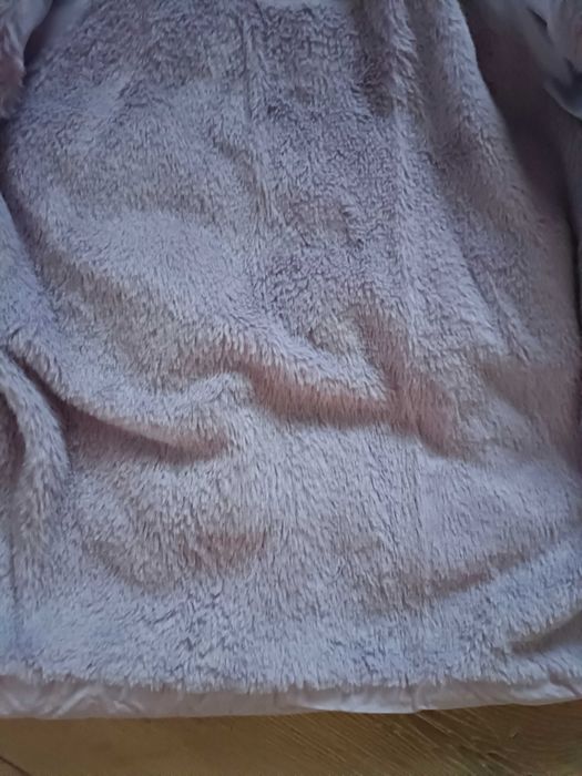 Kurtka zimowa dla dziewczynki rozmiar 110