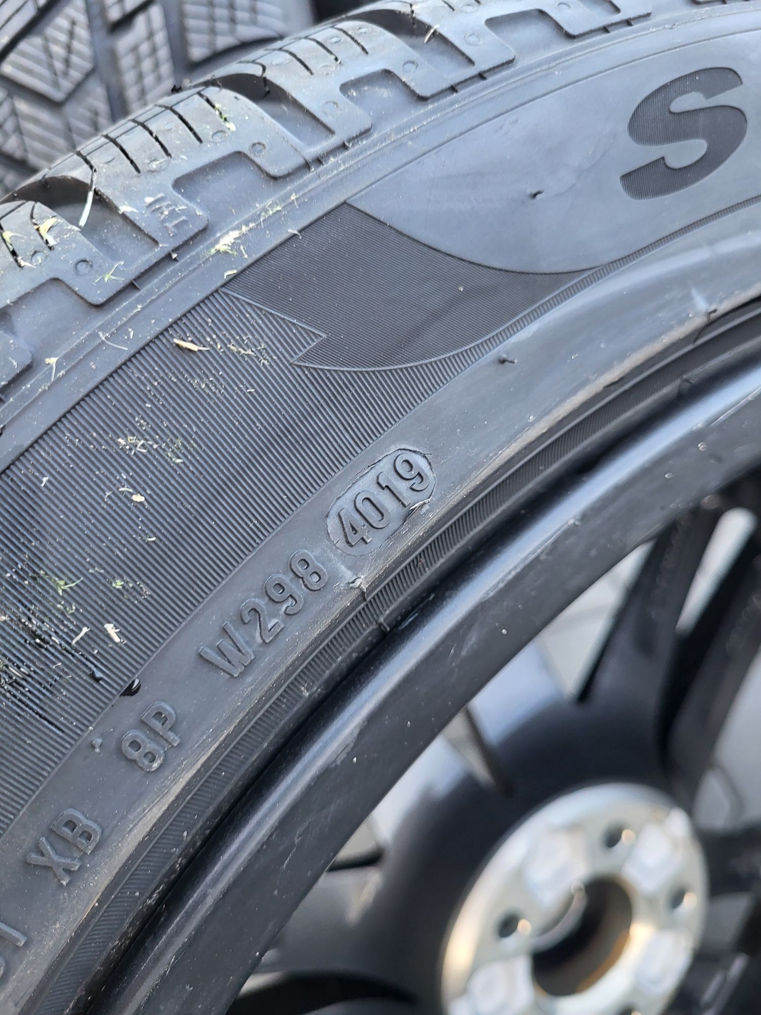 Opony zimowe 285/40R22 Pirelli Scorpion Winter 4x7mm JAK NOWE !