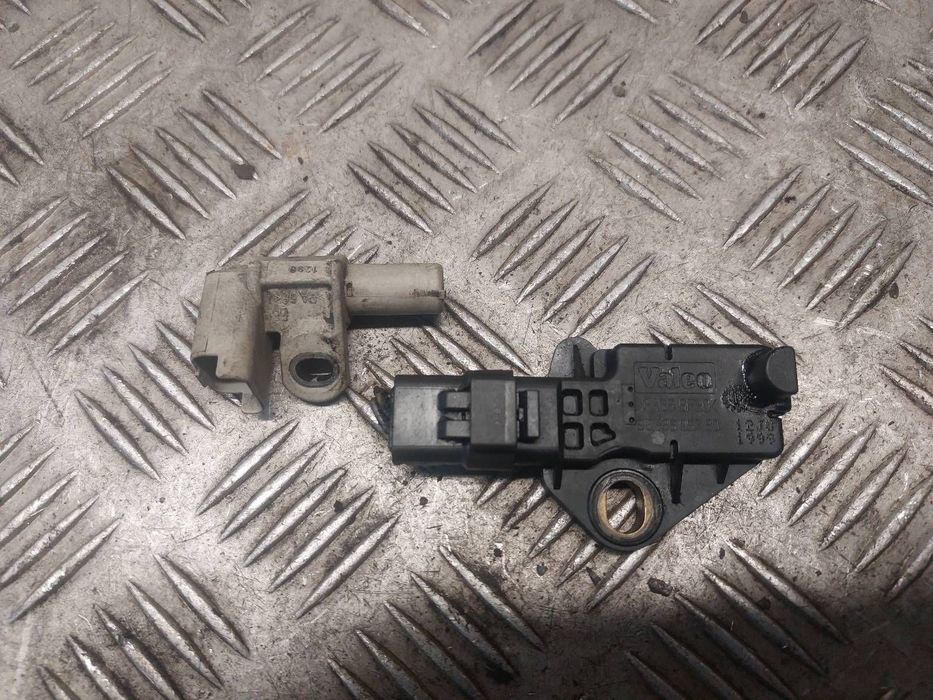 CZUJNIK POŁOŻENIA WAŁU + WAŁKA FORD MONDEO MK4 9643695780 9643695780