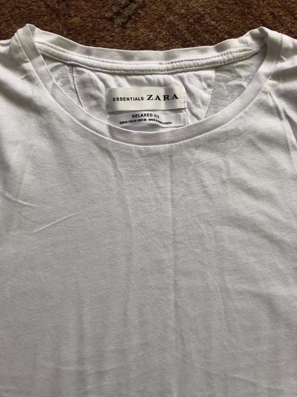 Біла базова футболка від Zara