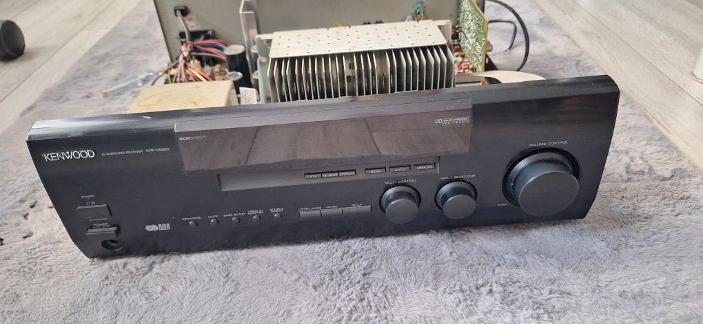 Wzmacniacz amplituner KENWOOD KRF - V5020