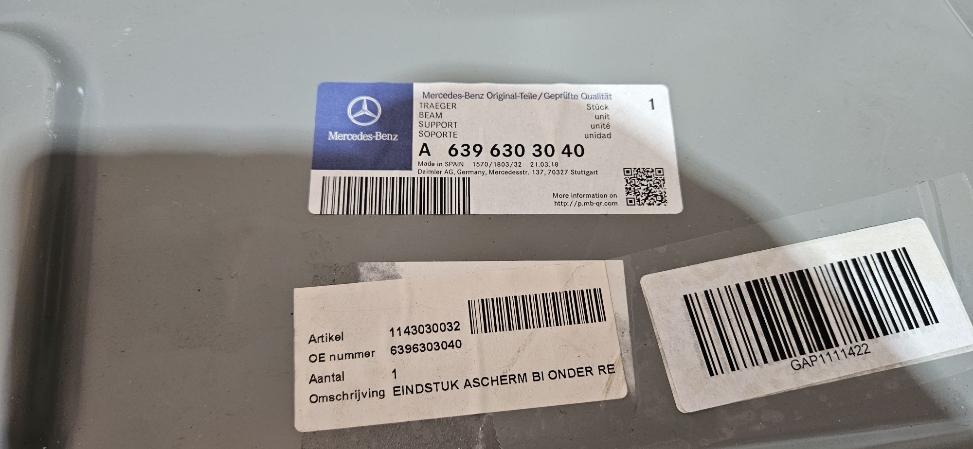 Narożnik pas prawy tył mercedes w639 viano vito nowy oryginał