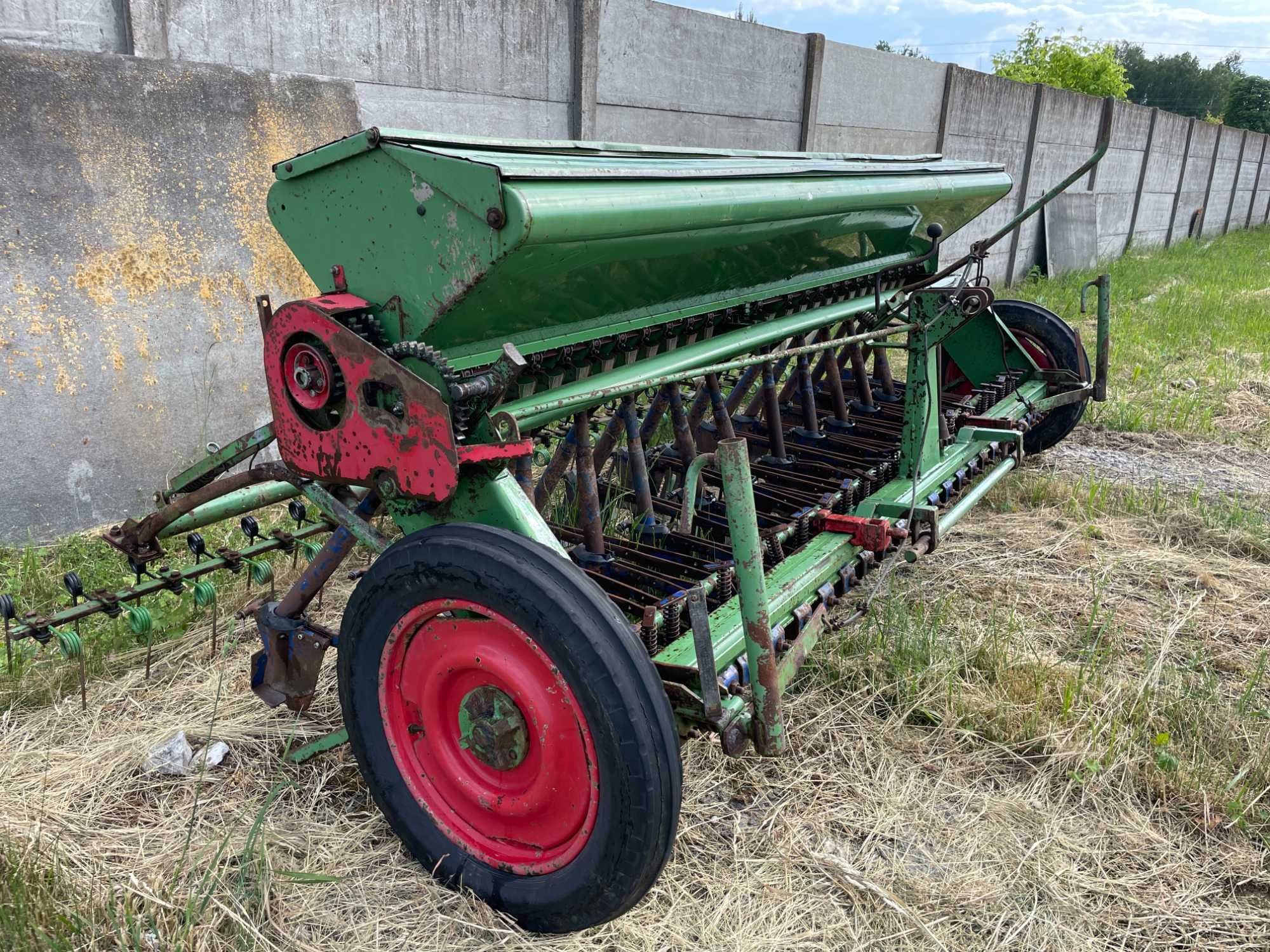 Сівалка сеялка зернова Hassia D300\25