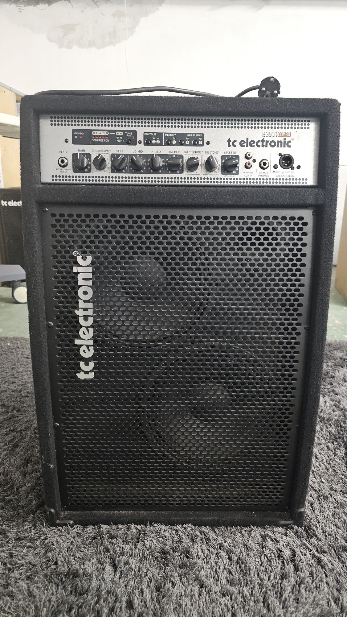 Combo basowe TC ELECTRONIC BG500 2x10 500W