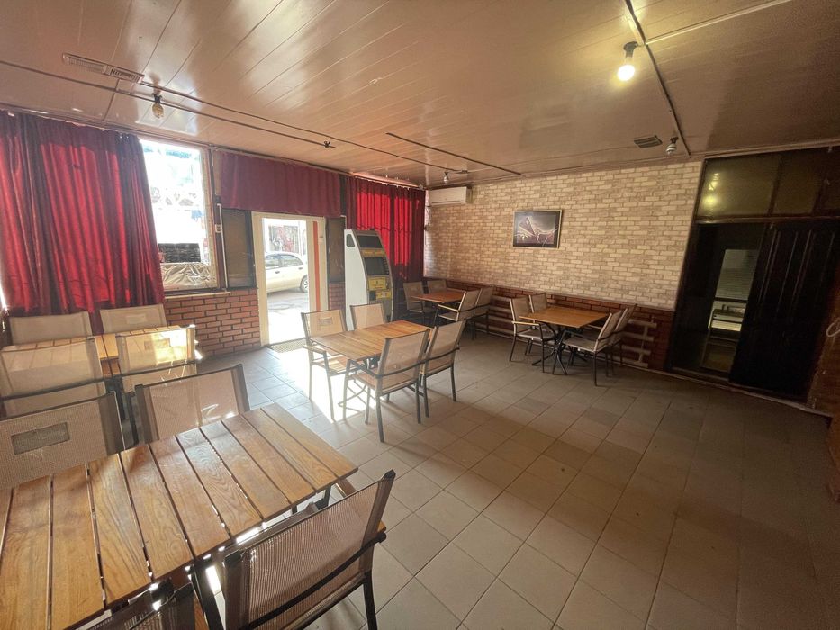 Баштанський ринок діючий бар 48 кв.м. ціна 22000 грн/міс