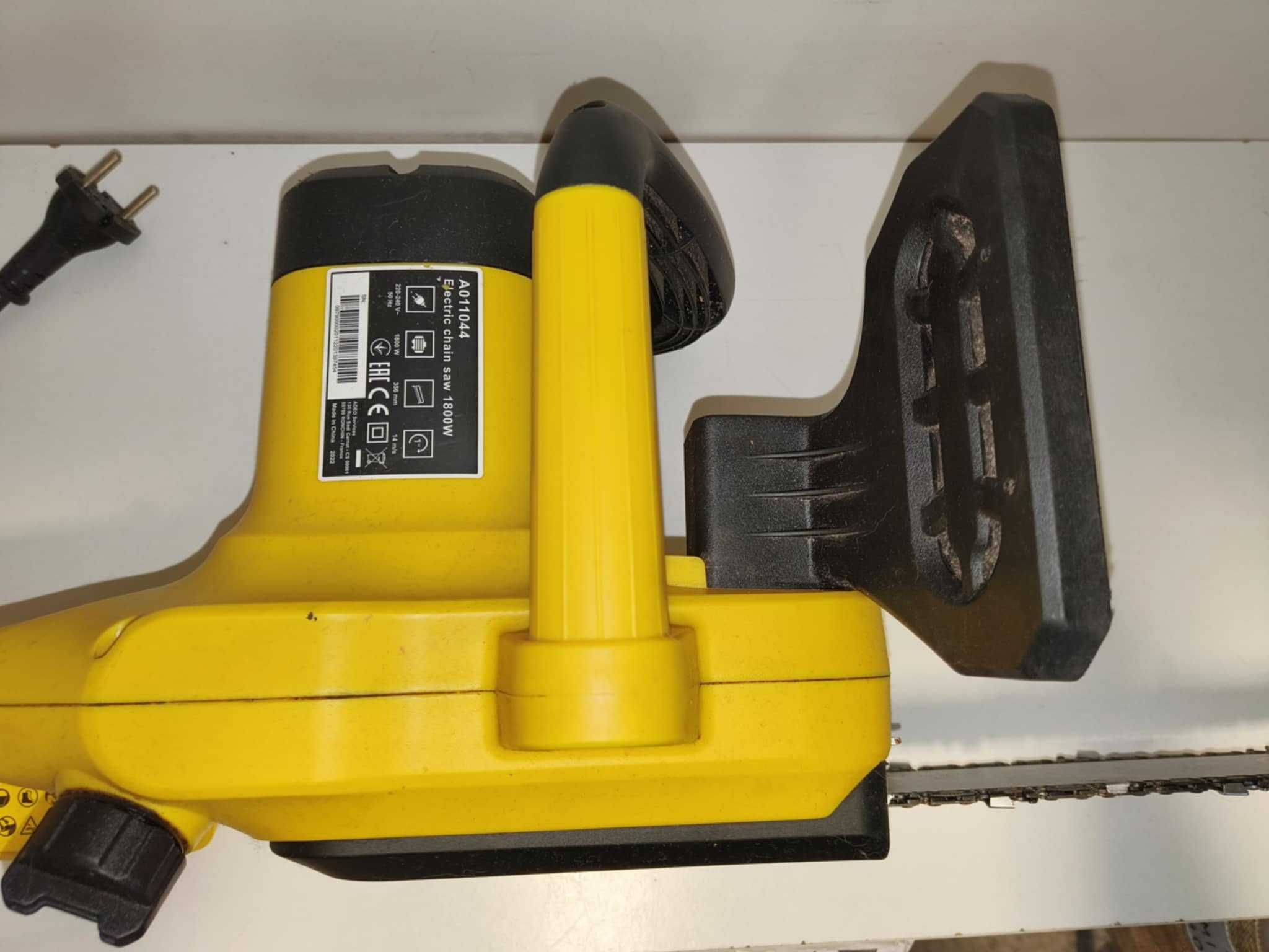 Piła łańcuchowa ELEKTRYCZNA 1800W leroy merlin A011044  35cm