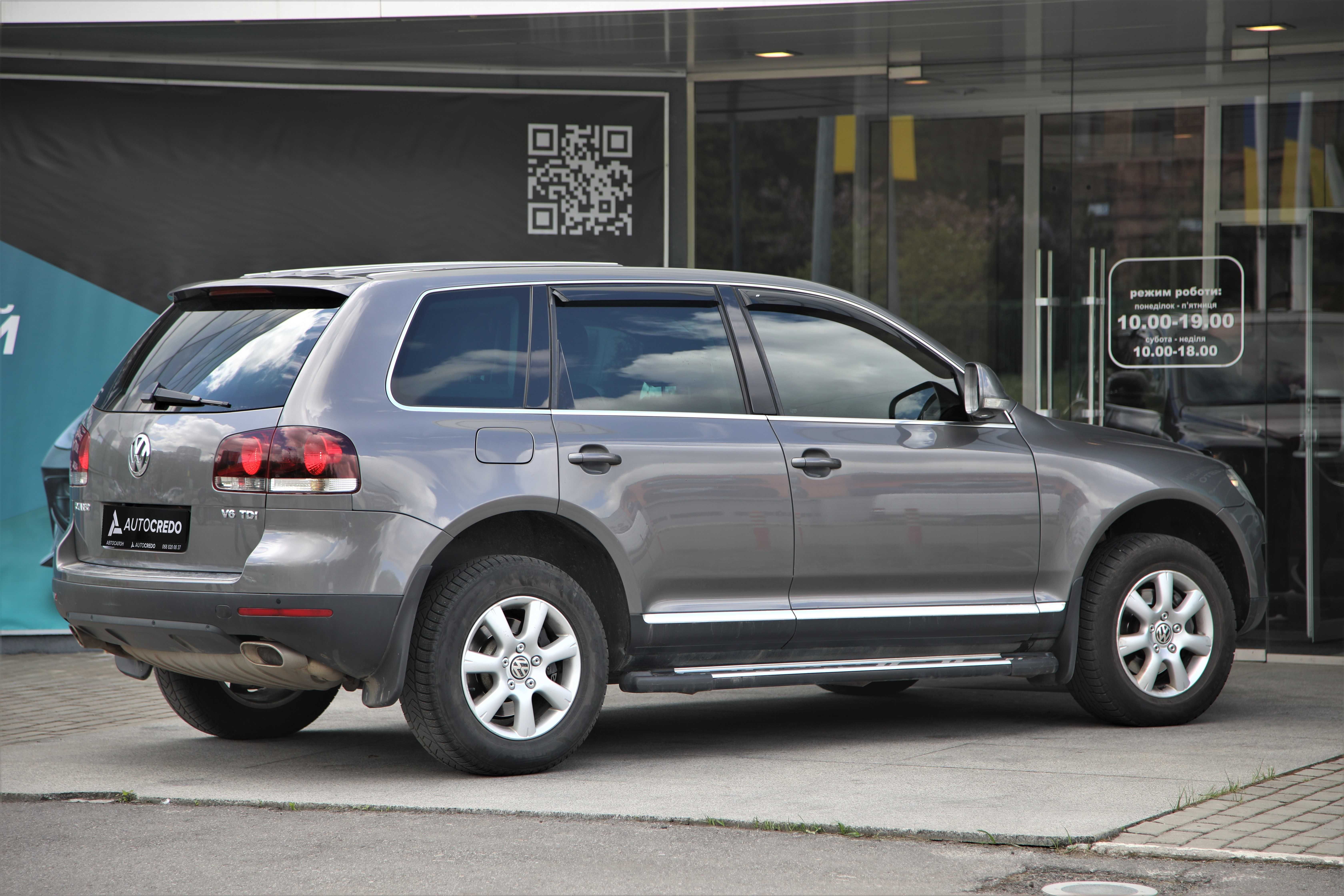 Volkswagen Touareg 2009 року