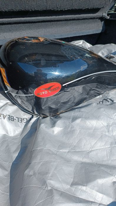 Moto guzzi Nevada zbiornik paliwa