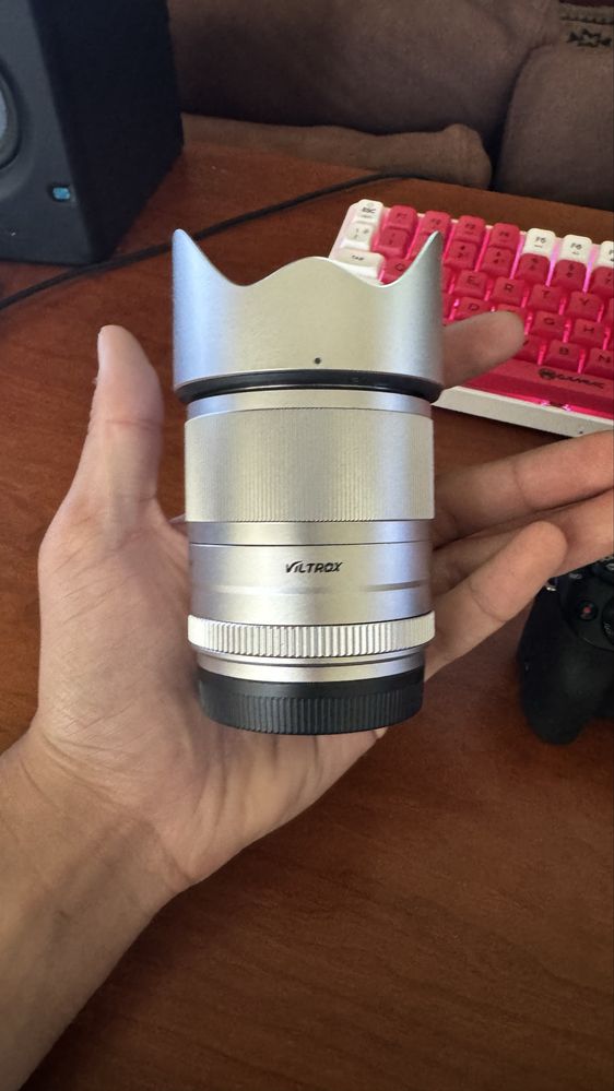 CANON M50 Mark II + Viltrox 33mm f1.4 + Canon 15-45mm