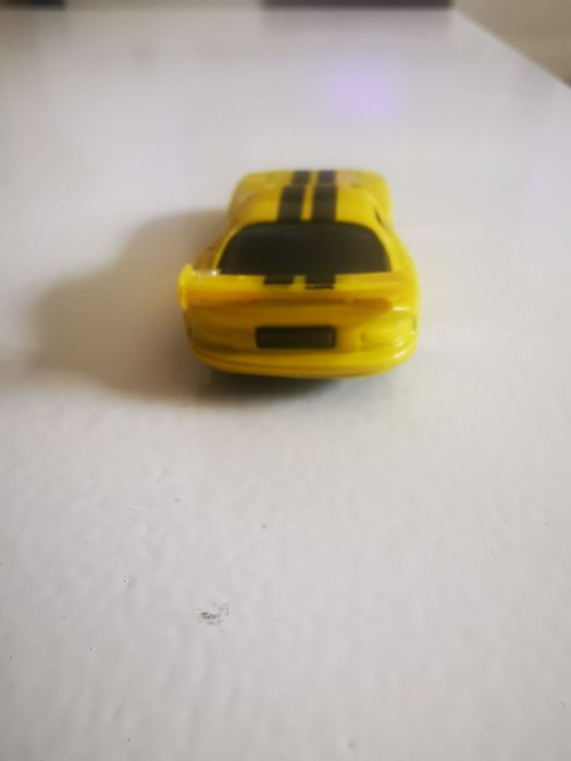 1998 Dodge Viper GT2 Maisto 1/64