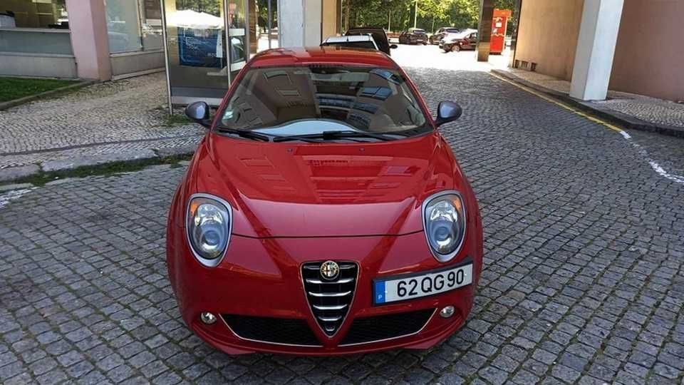 Alfa Romeo Mito 1.3JTDiesel  Nacional  5lugares  2015  impecavel