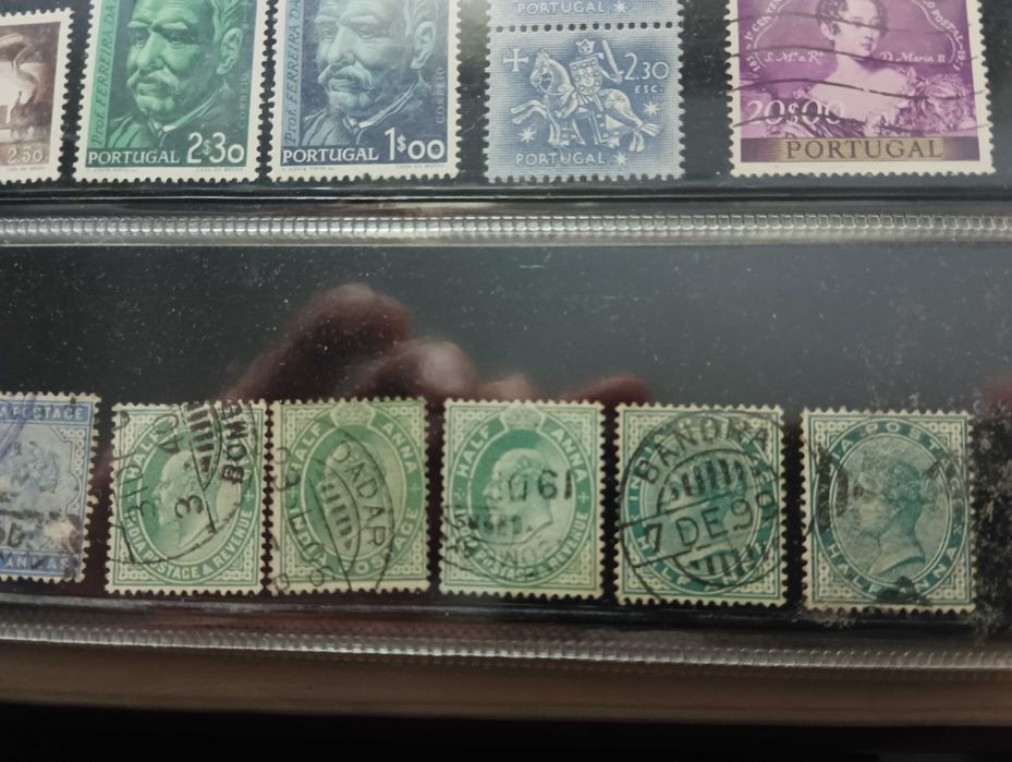 Selos novos e usados de Macau ,Portugal e Índia
