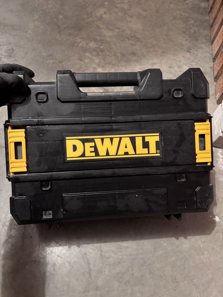 Zestaw laserowy DEWALT DCE089D1G-QW 12V XR GREEN + statyw + akcesoria