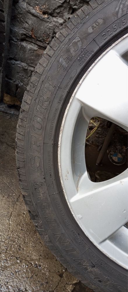 Диски БМВ з гумою 225/50/17. Колеса бмв з резиною. Диски BMW r17