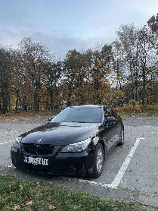 BMW e60  mamual 2.5 Benzyna 2005r