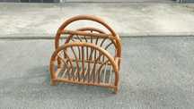 Gazetnik rattanowy