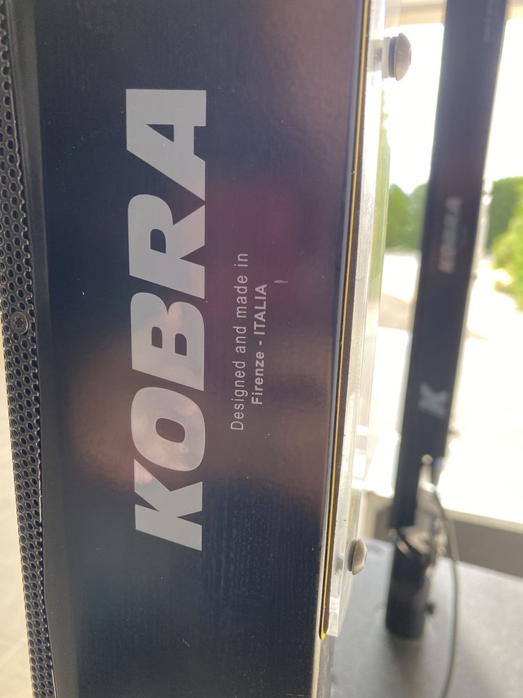 Vendo Sistema de Som amplificado K-Array KR202 como novo,  portátil