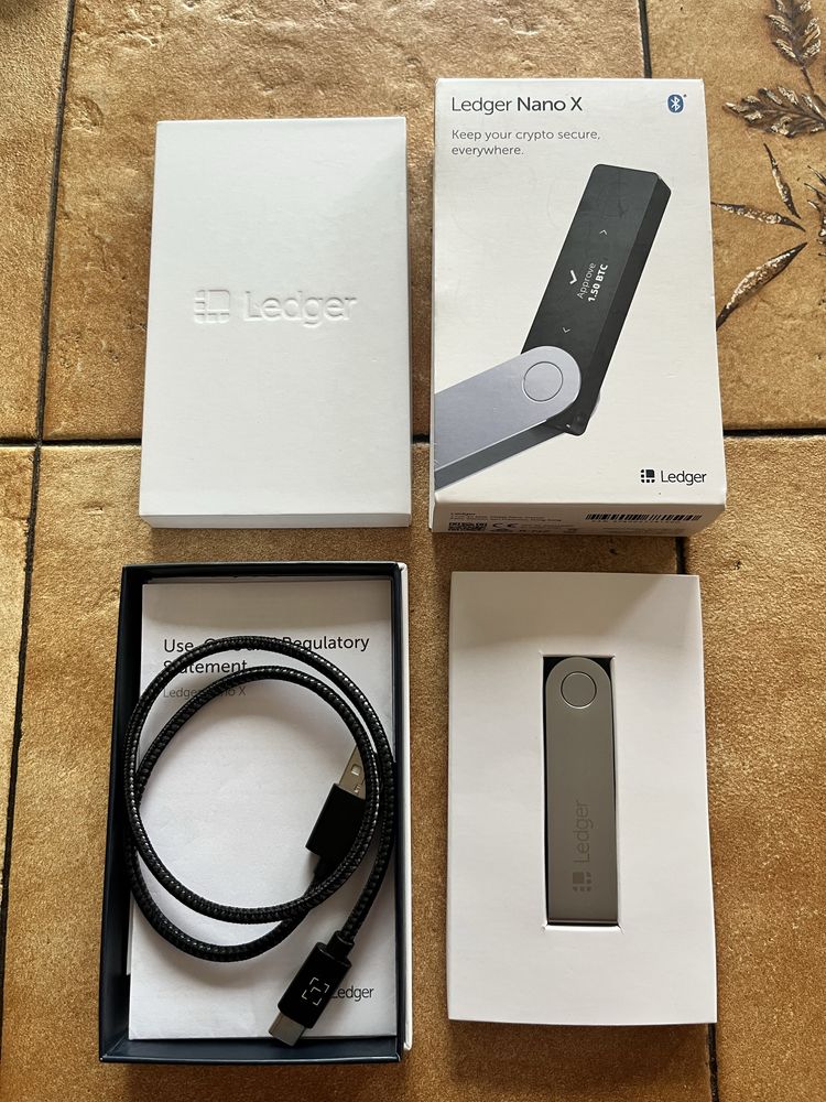 Ledger Nano X Nowy! Bateria 100%