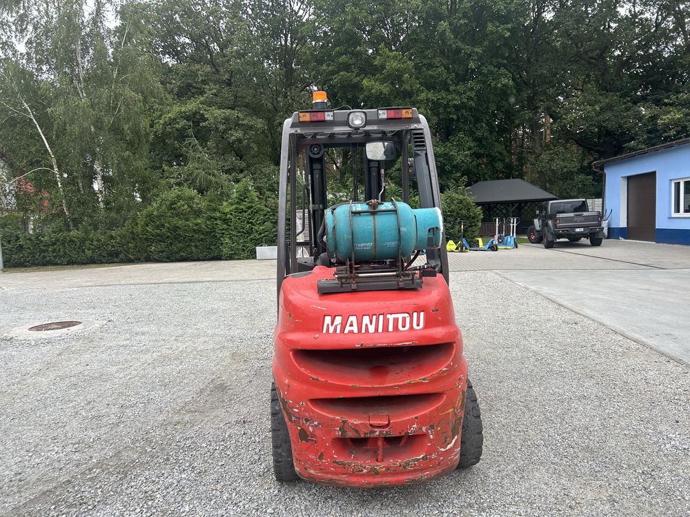 Gazowy wózek widłowy widlak MANITOU MI35G rok 2016