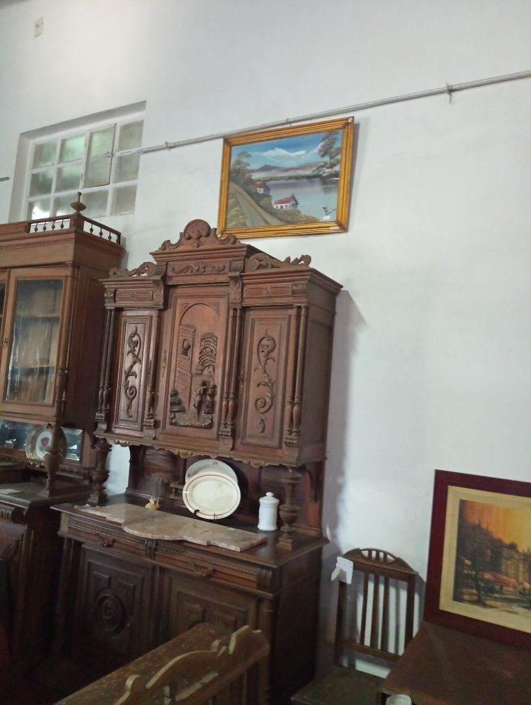 Recheio de loja de antiguidades