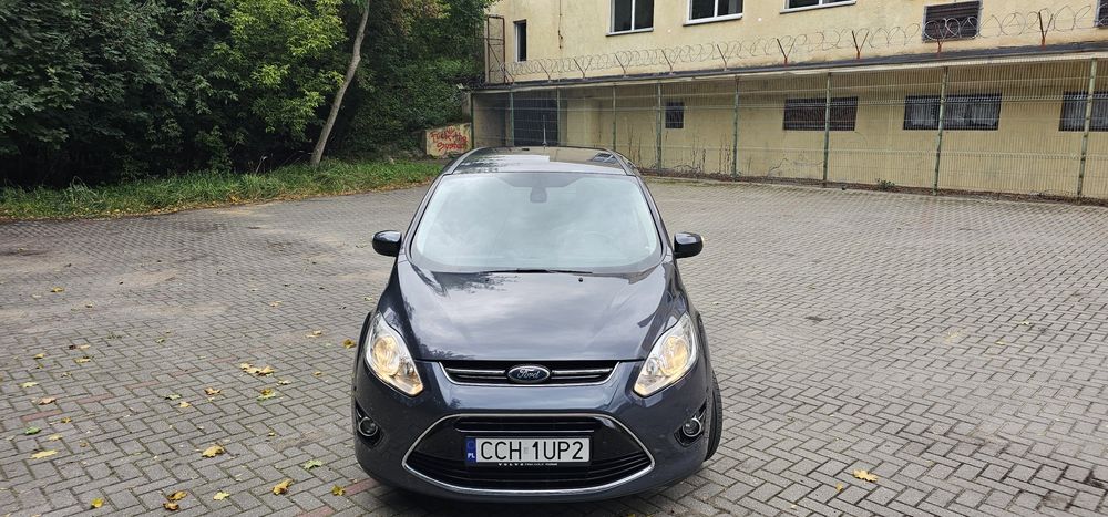 Sprzedam Ford Grand C-Max 2011 r  1.6 T 150 km  Lpg Możliwa zamiana.