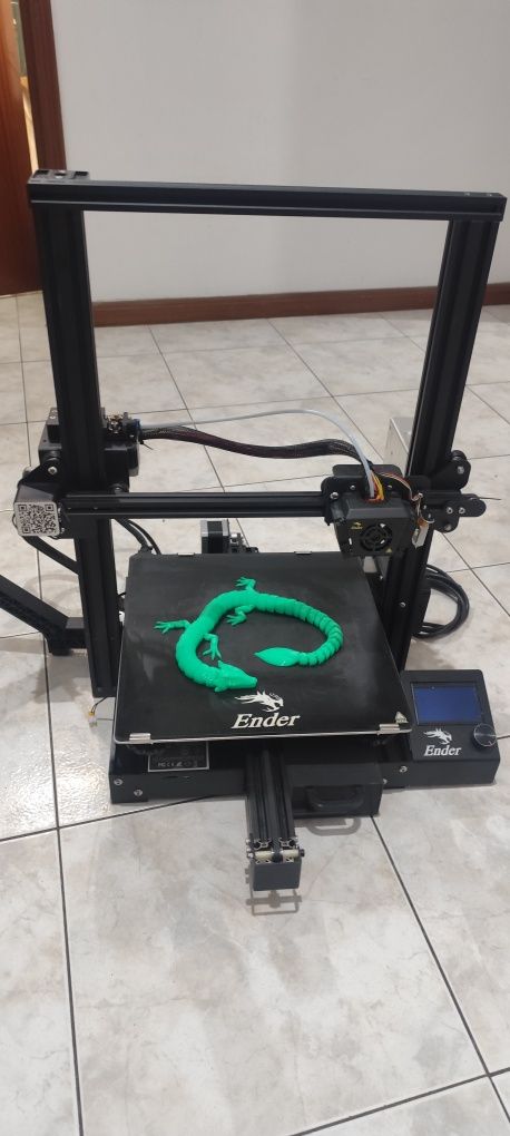 Impressora 3D Ender 3 Max com BL Touch – Bom Estado


---

Títul
