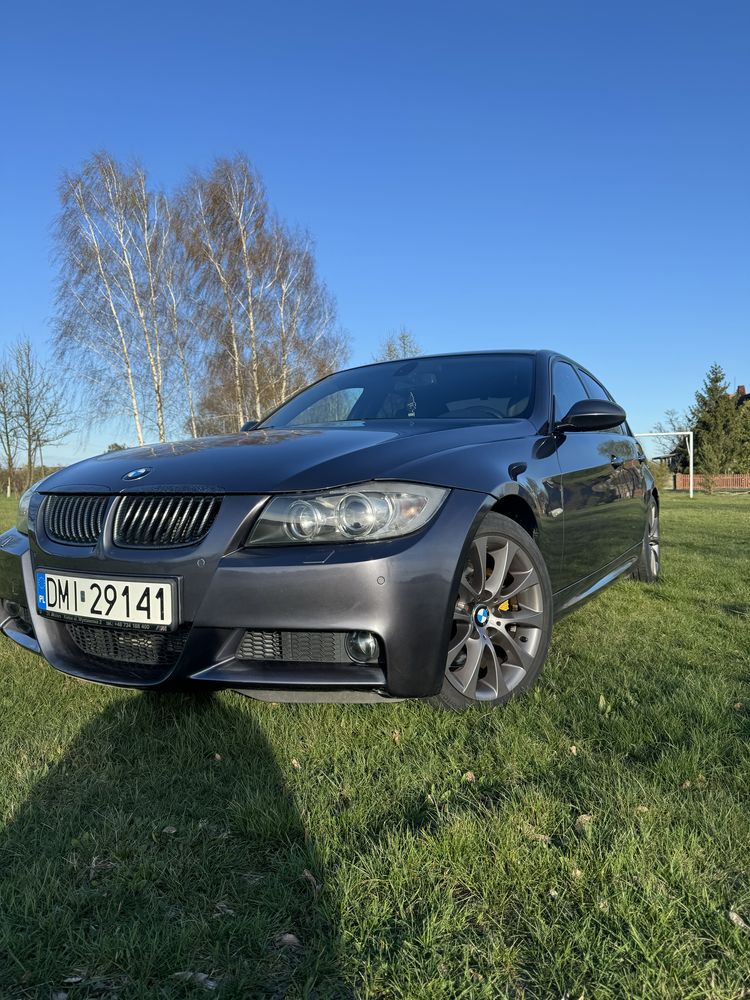 BMW E90 330i 258km M Pakiet