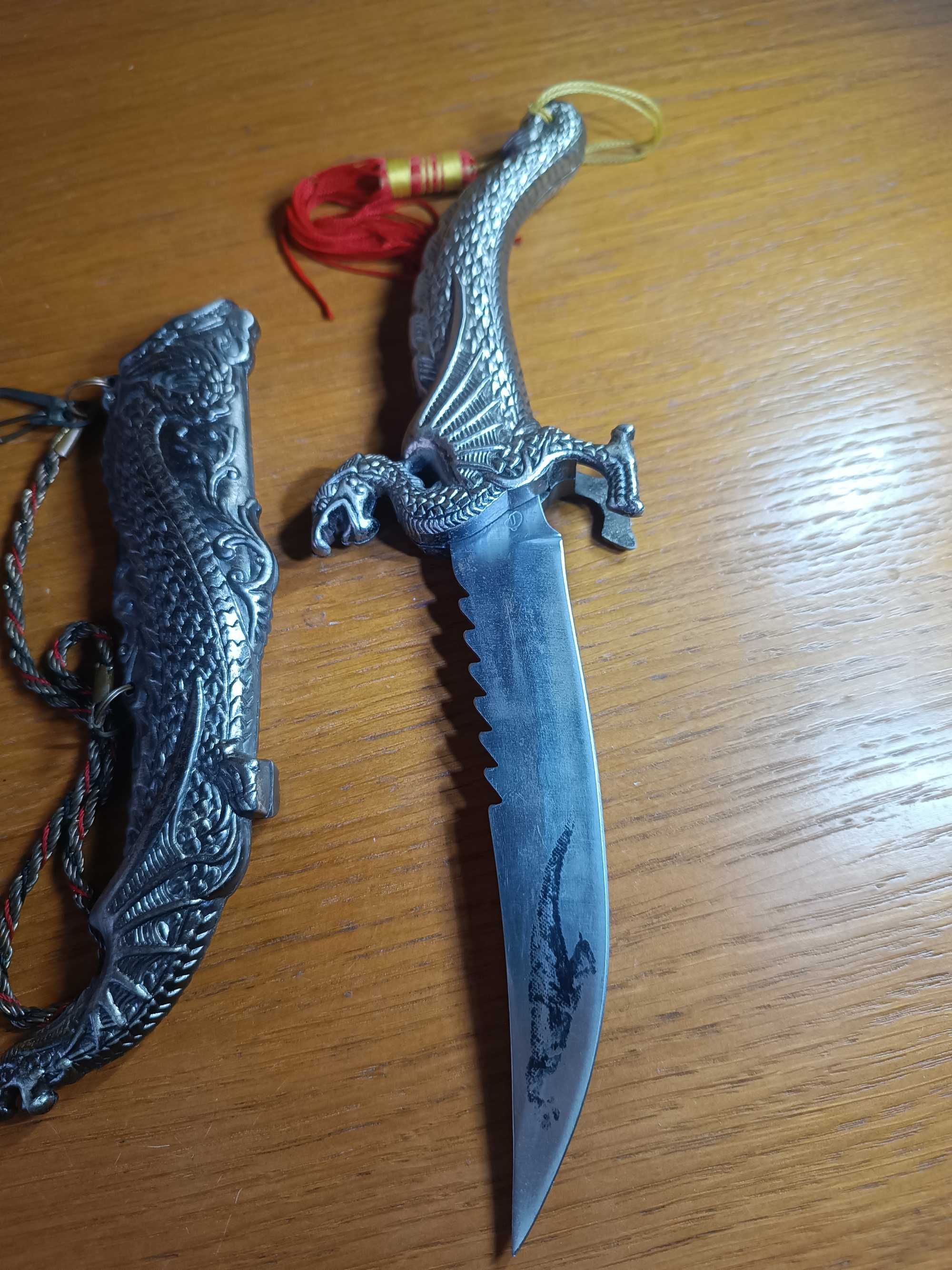 Кинджал сувенірний