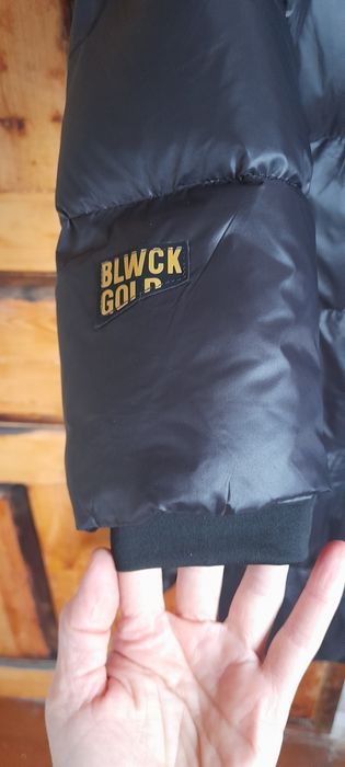 Продам мужской пуховик 2500гр.,торг