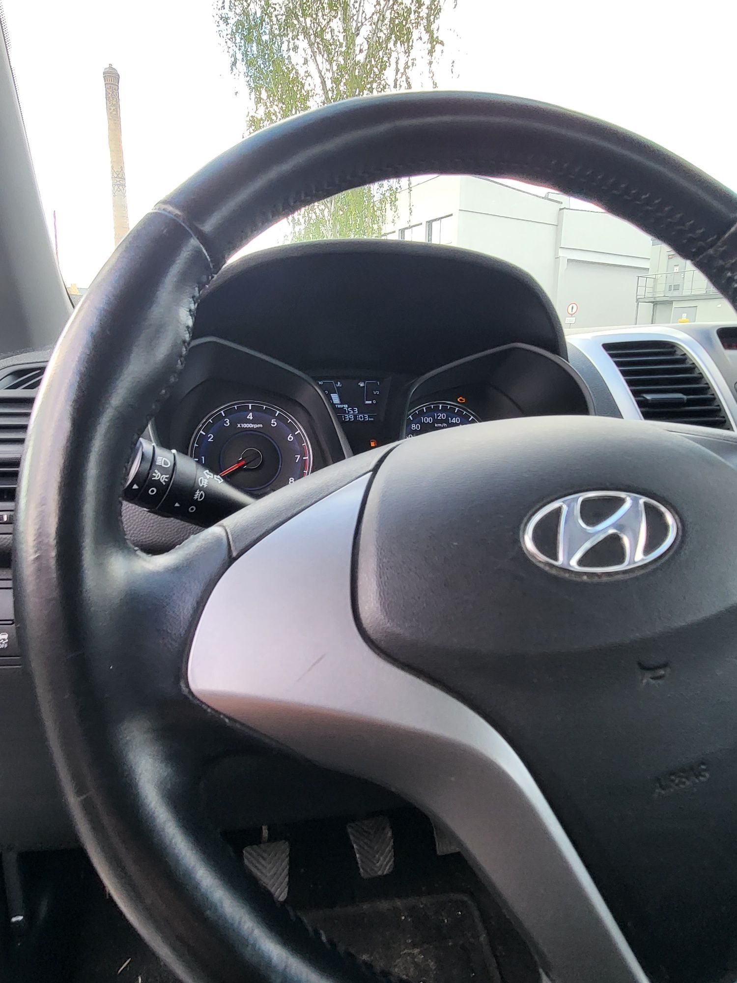 Hyundai IX 20, 1.4 benzyna, klima, niski przebieg