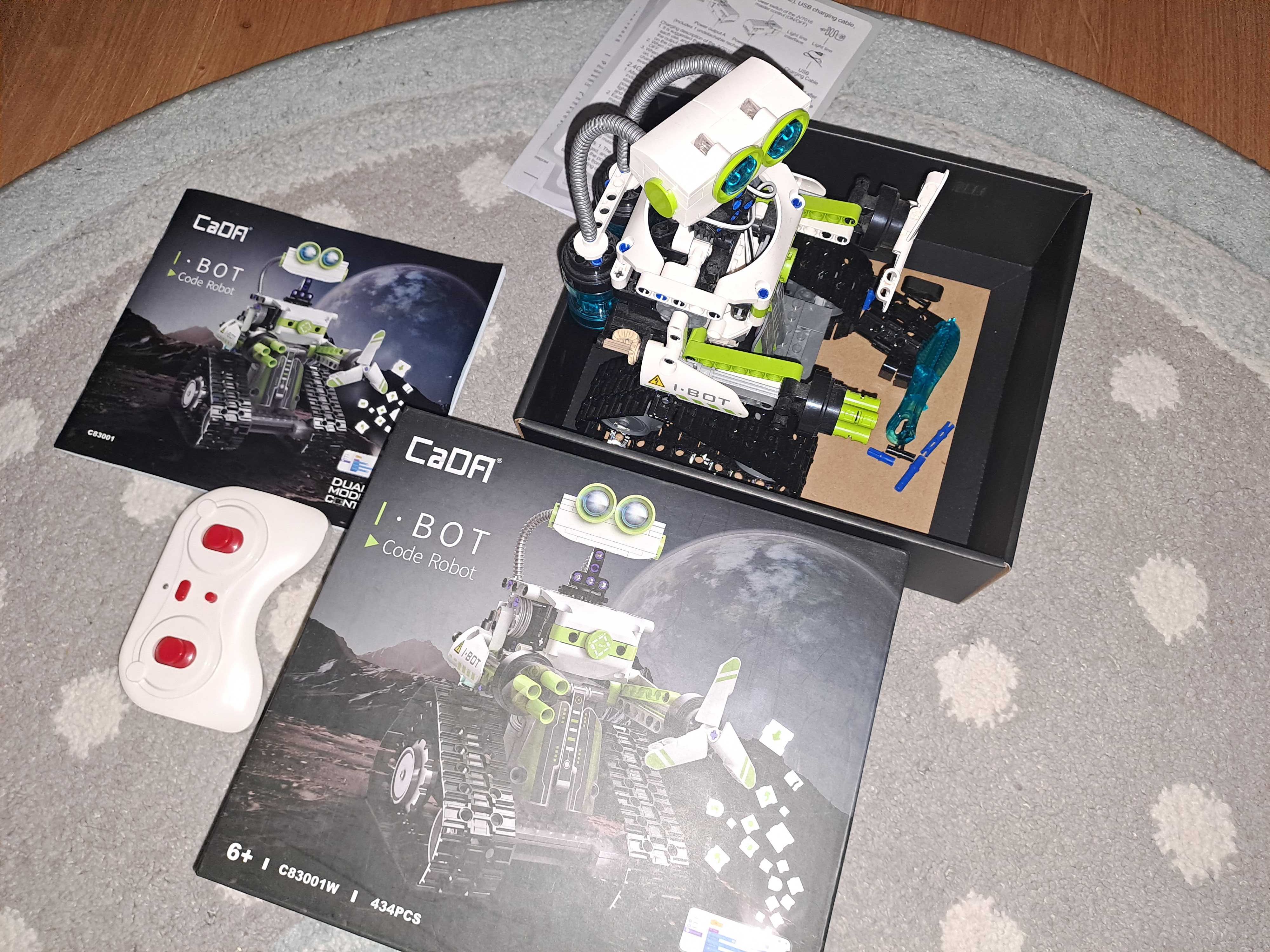 Zestaw Zdalnie sterowany robot I.BOT Code Robot 434 elementy
