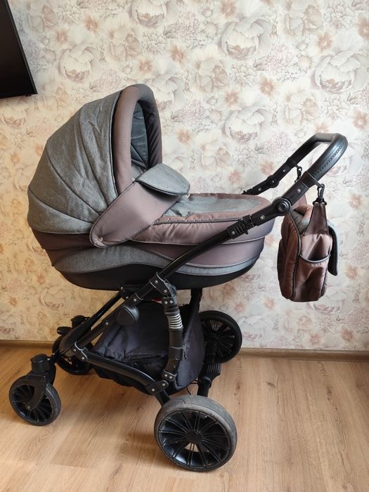 Каляска 2в1, підходить для дівчинки і для хлопчика