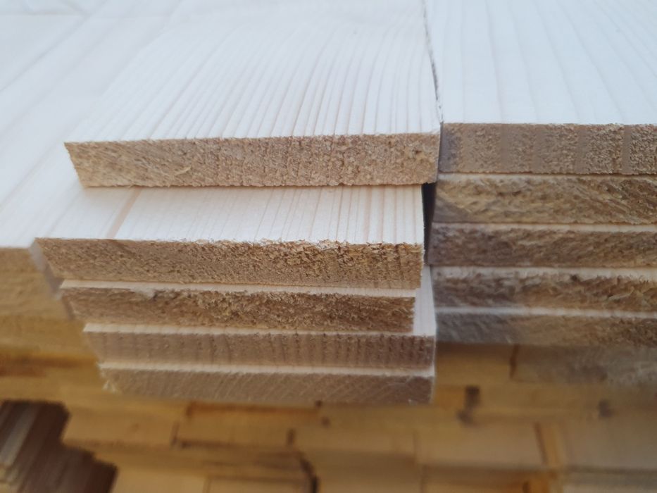 Deska czterostronna strugana kantówki strugane deska elewacyjna