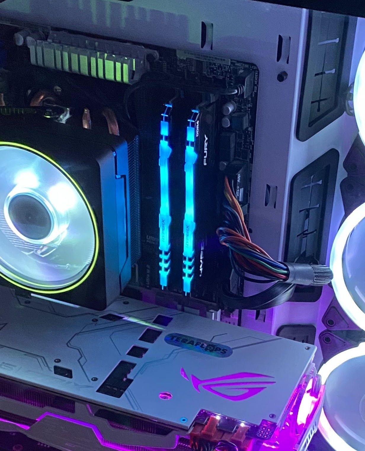 Оперативная память ddr4 16 gb hyperx fury rgb 3200