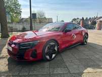 Samochód do ślubu. Audi RS E tron GT