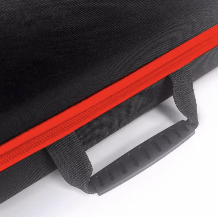 Жорсткий кейс для речей, інструментів