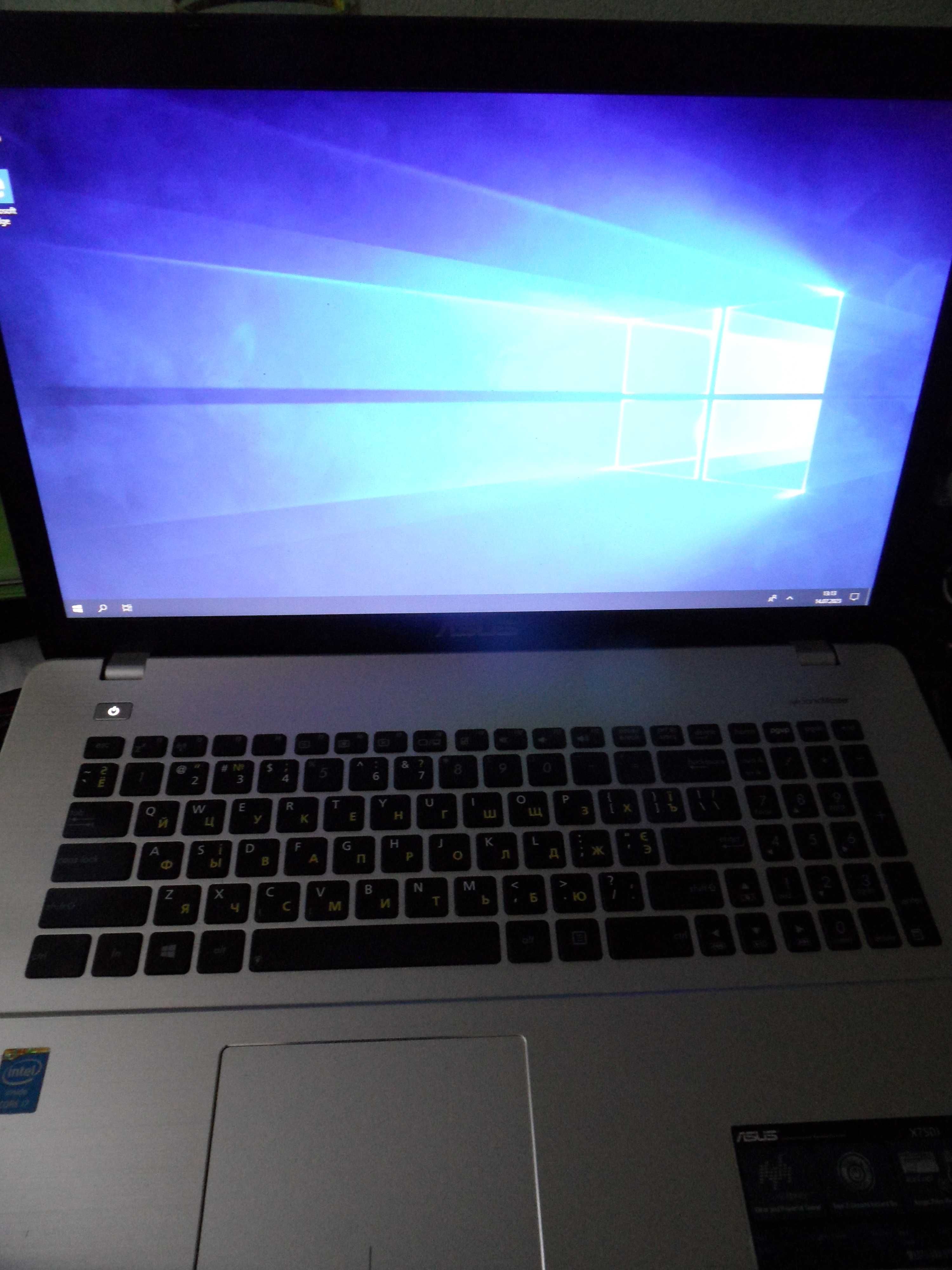 Asus X750JA i7-4700HQ    8GB 1TB  17.3" 1600x900