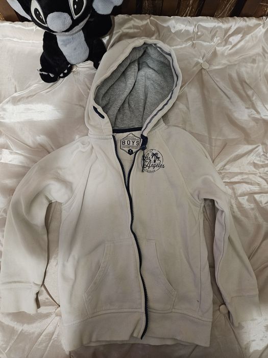 Кофты с капюшоном, худи 6-7 років