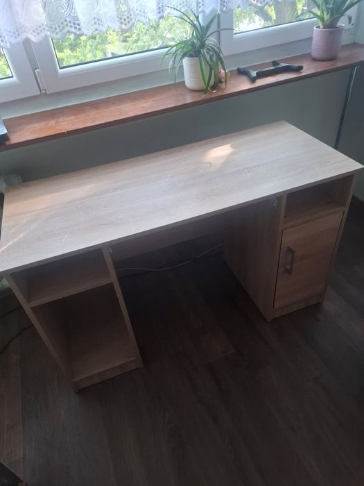 Piękne biurko dąb sonoma