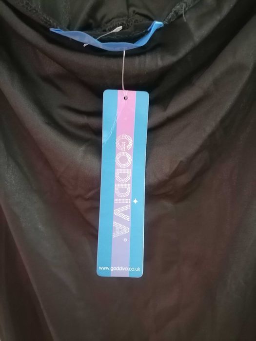 Nowa długa czarna sukienka Goddiva