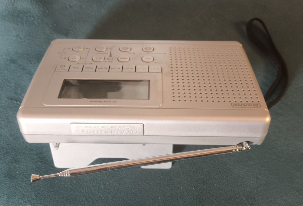 Rádio portátil SilverCrest modelo KH 2029