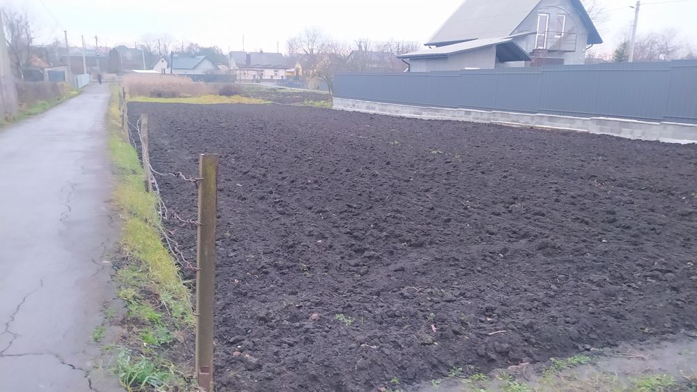 Продам земельну ділянку під забудову, м Здолбунів