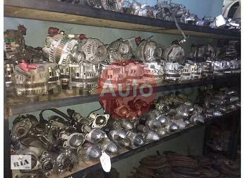 Решітка радіатора Toyota Hiace, рік 1998-2007, ціна від 120 $