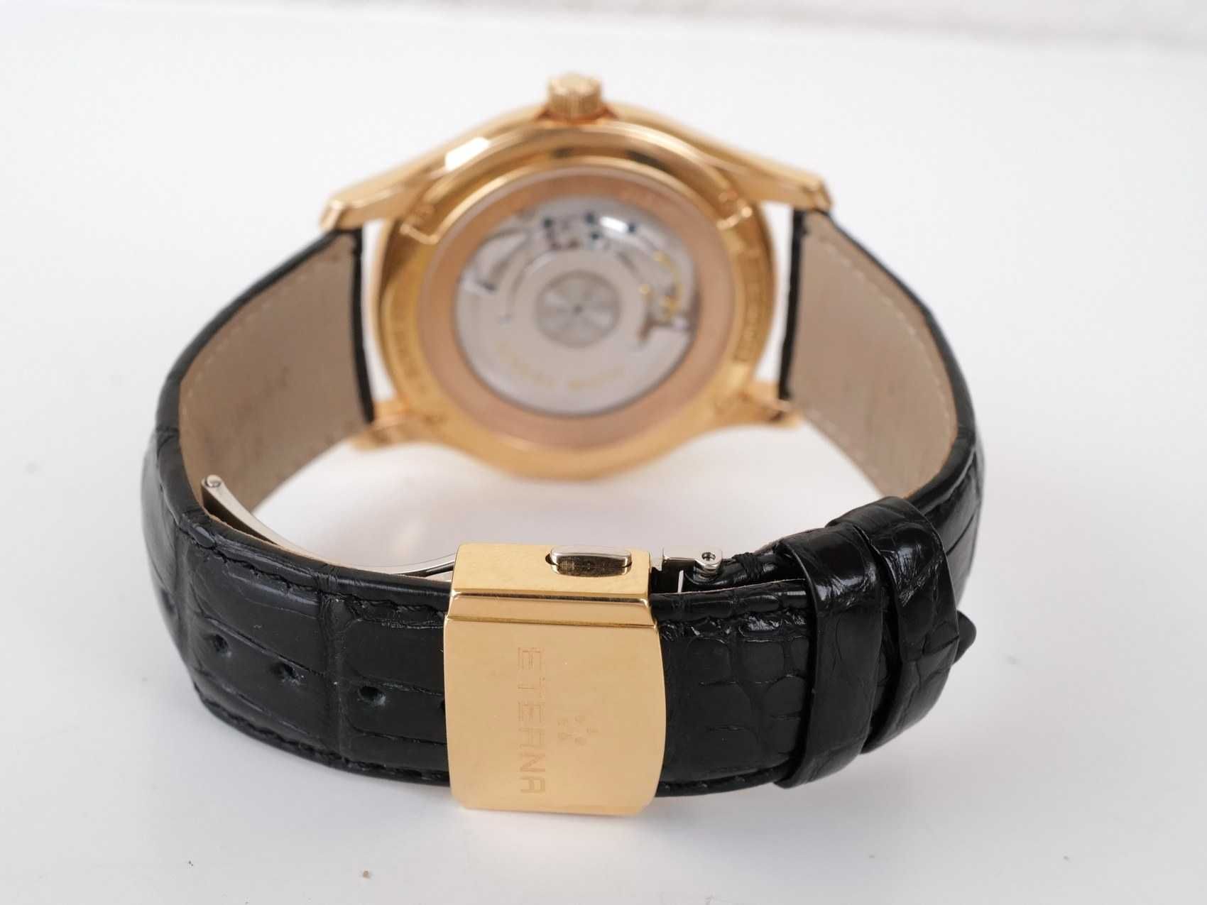 Eterna Vaughan Big Date 18K Rose Gold 42mm