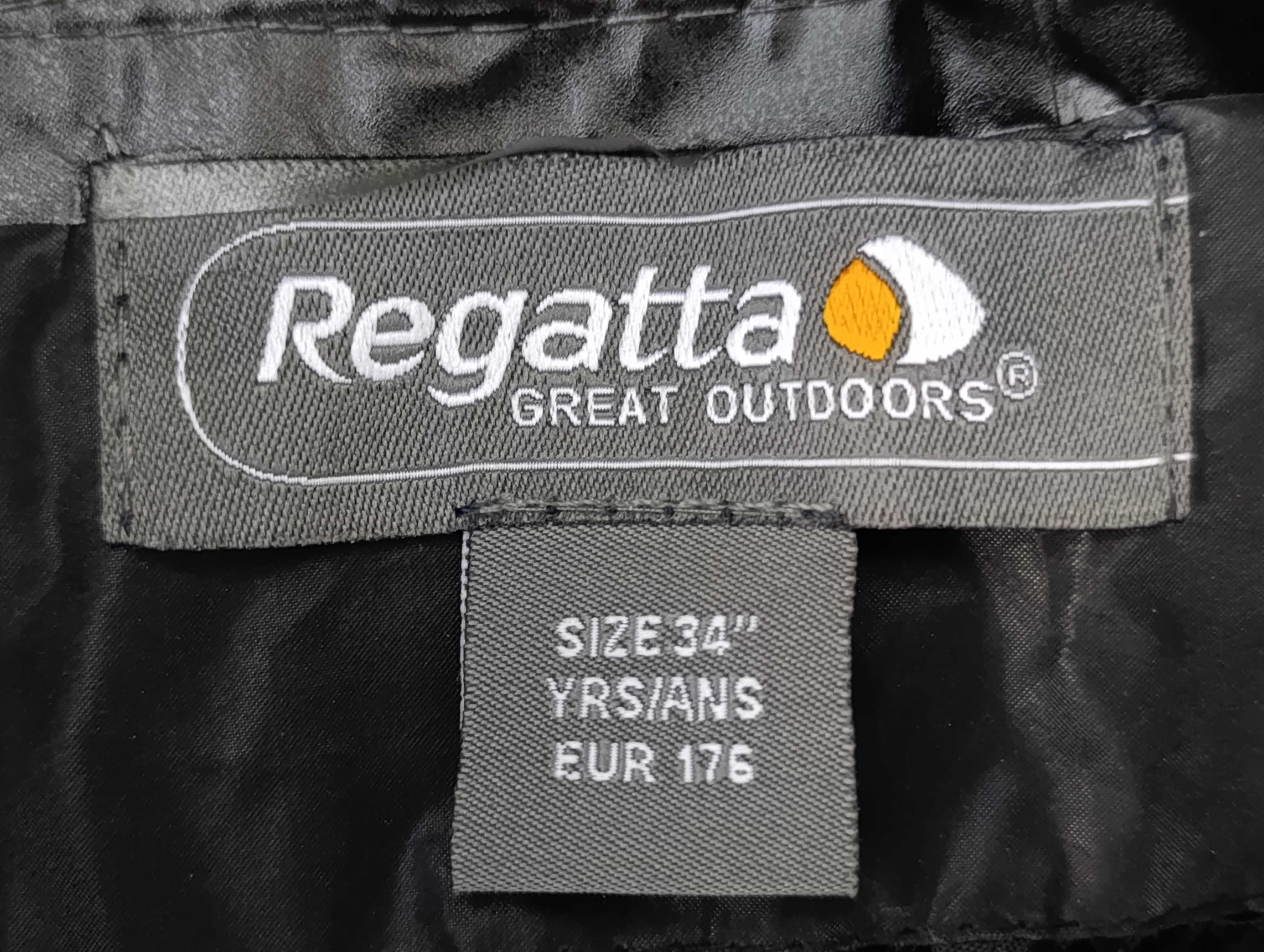Куртка дощовик чоловічий Regatta розмір 34