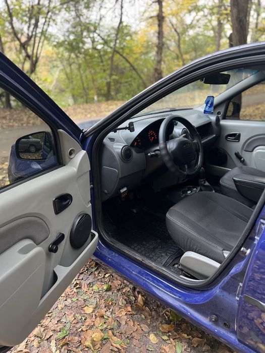 Продам дача логан 2007г