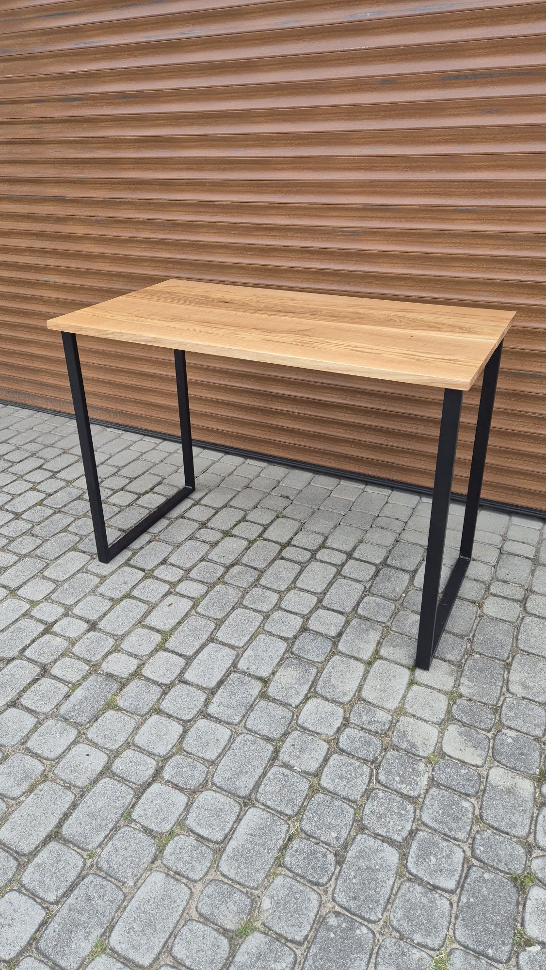 Nowoczesny stół dębowy w stylu loft