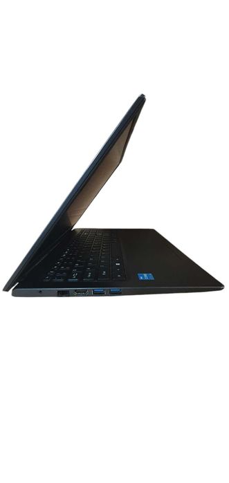 Laptop Acer Extensa 15  Intel Core i3 8 GB / 256 GBczarny